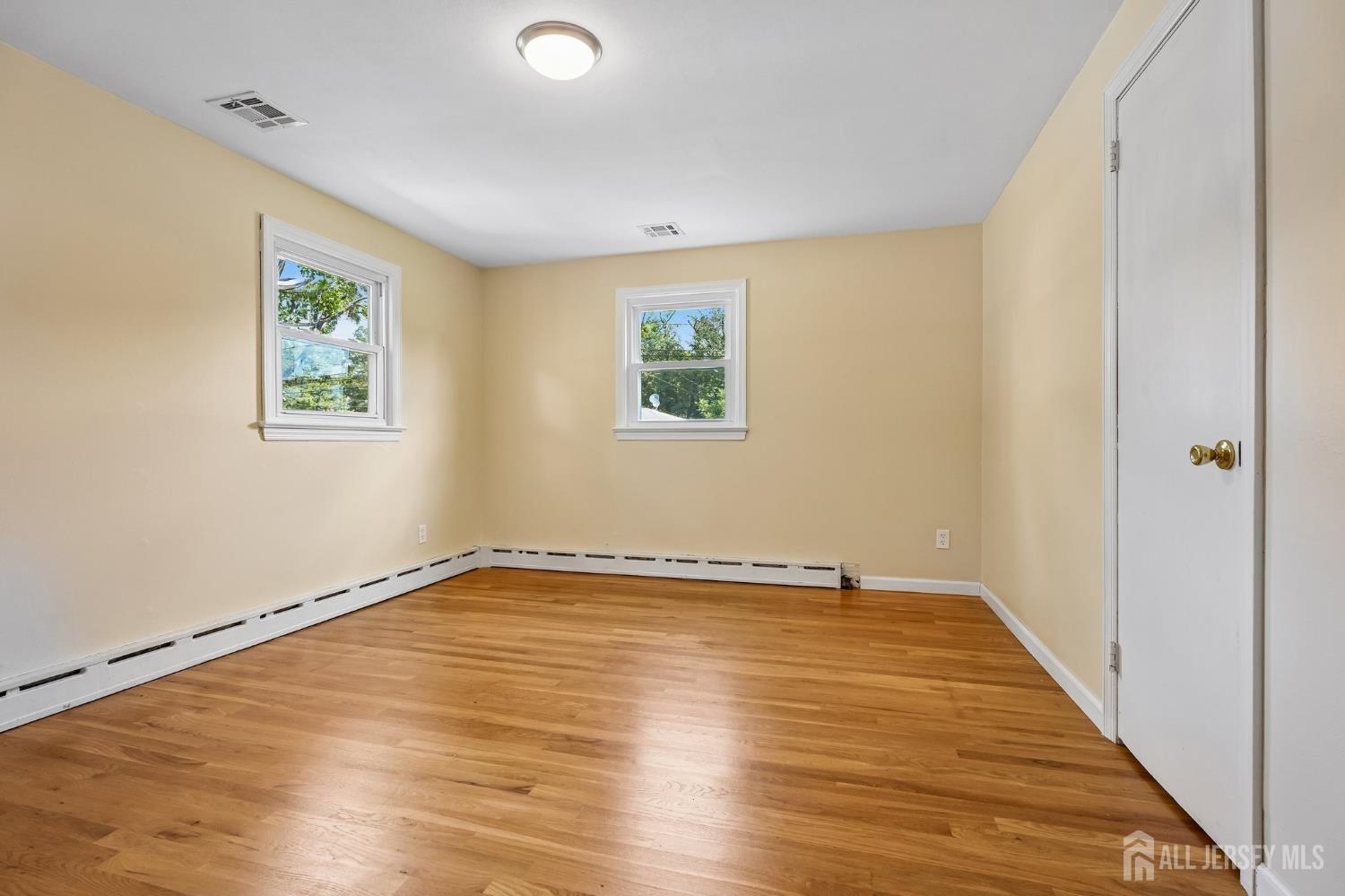 1402 Dey Street South Plainfield NJ 07080