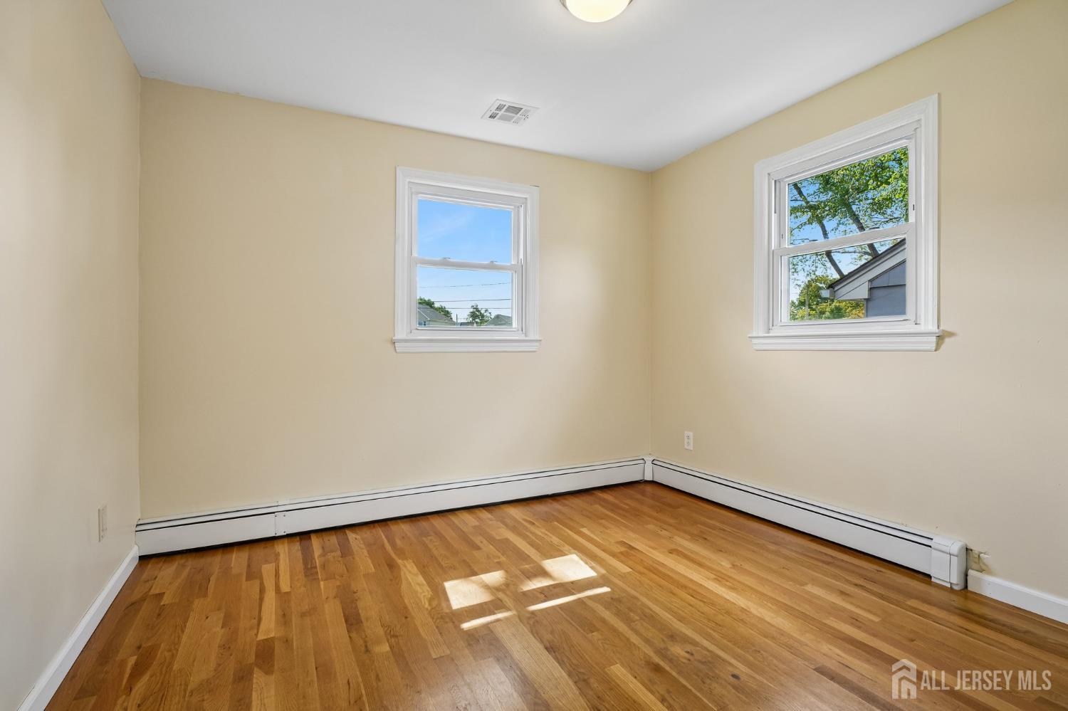 1402 Dey Street South Plainfield NJ 07080