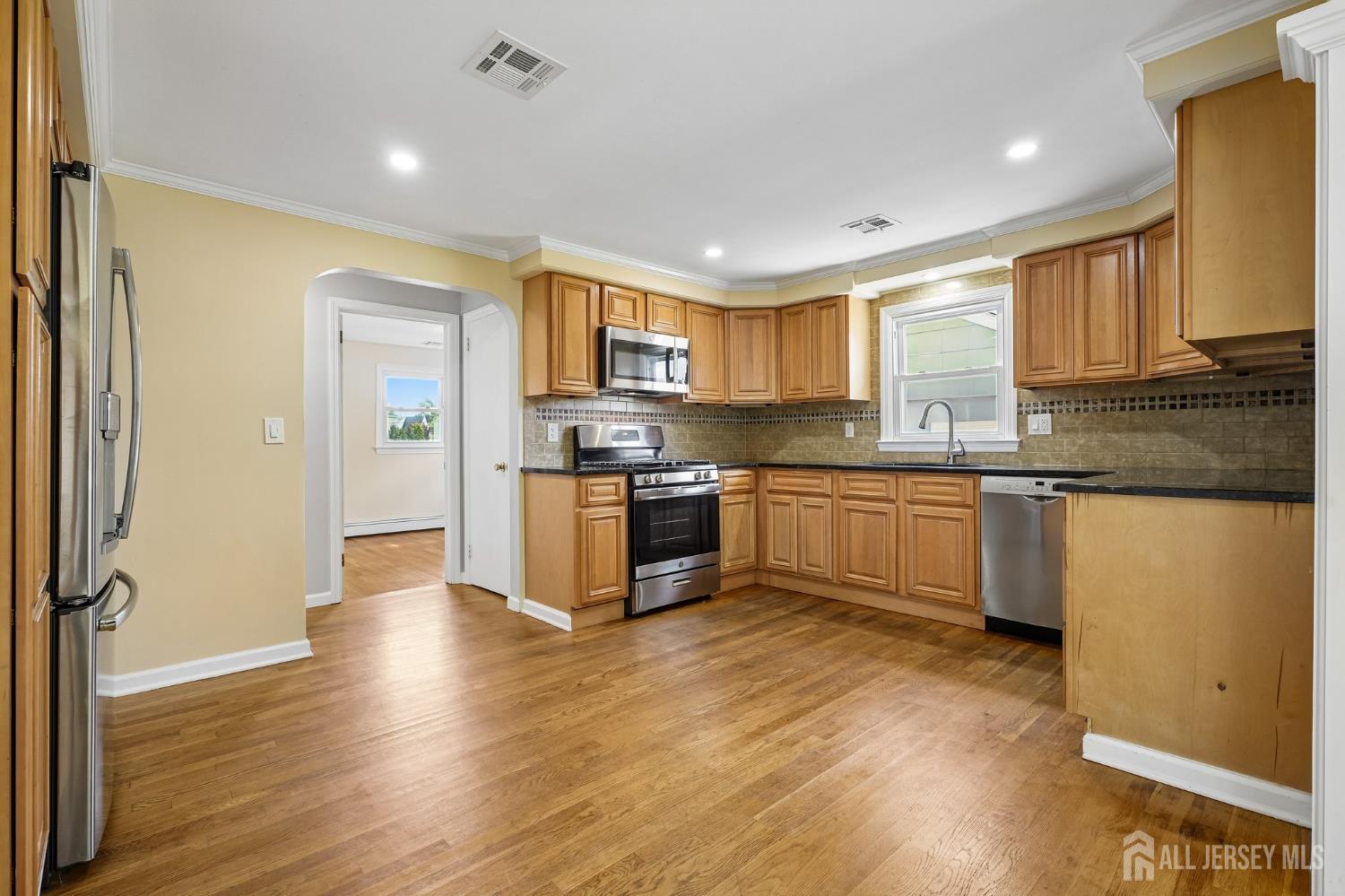 1402 Dey Street South Plainfield NJ 07080