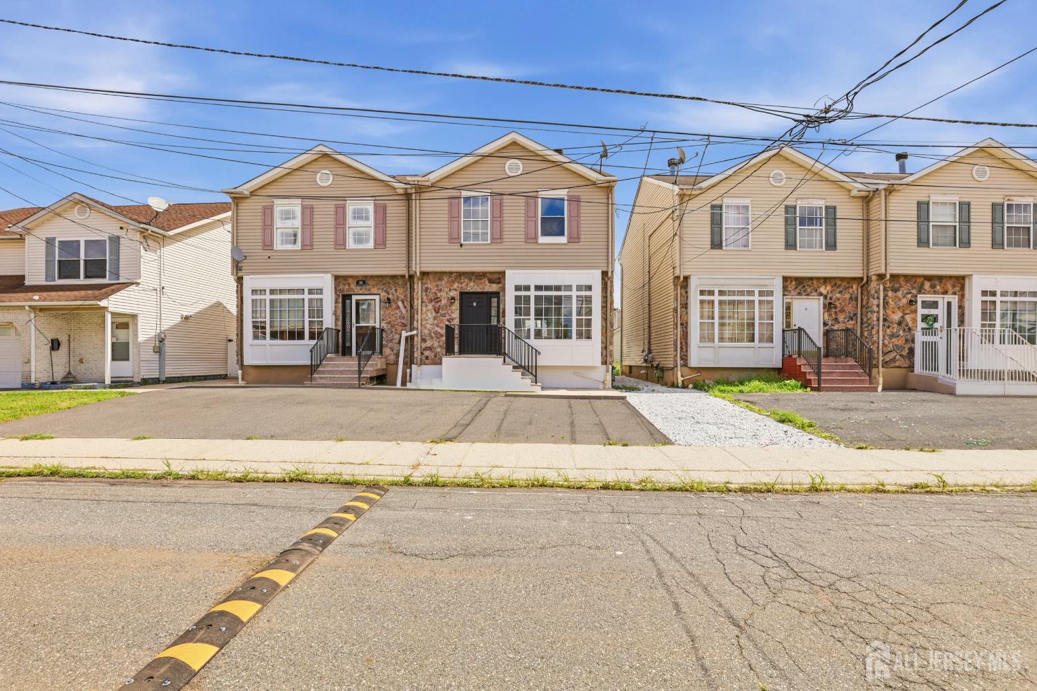 8 Somerset Street Carteret NJ 07008