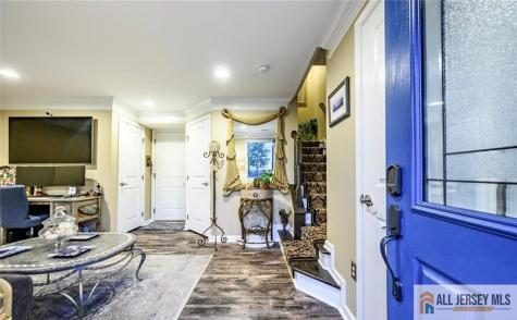 303 Bayside Court South Amboy NJ 08879