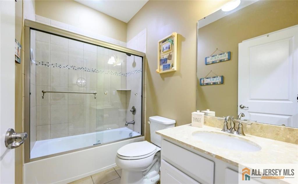 303 Bayside Court South Amboy NJ 08879