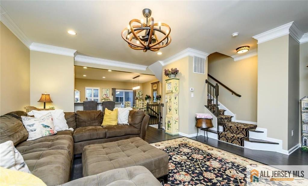 303 Bayside Court South Amboy NJ 08879