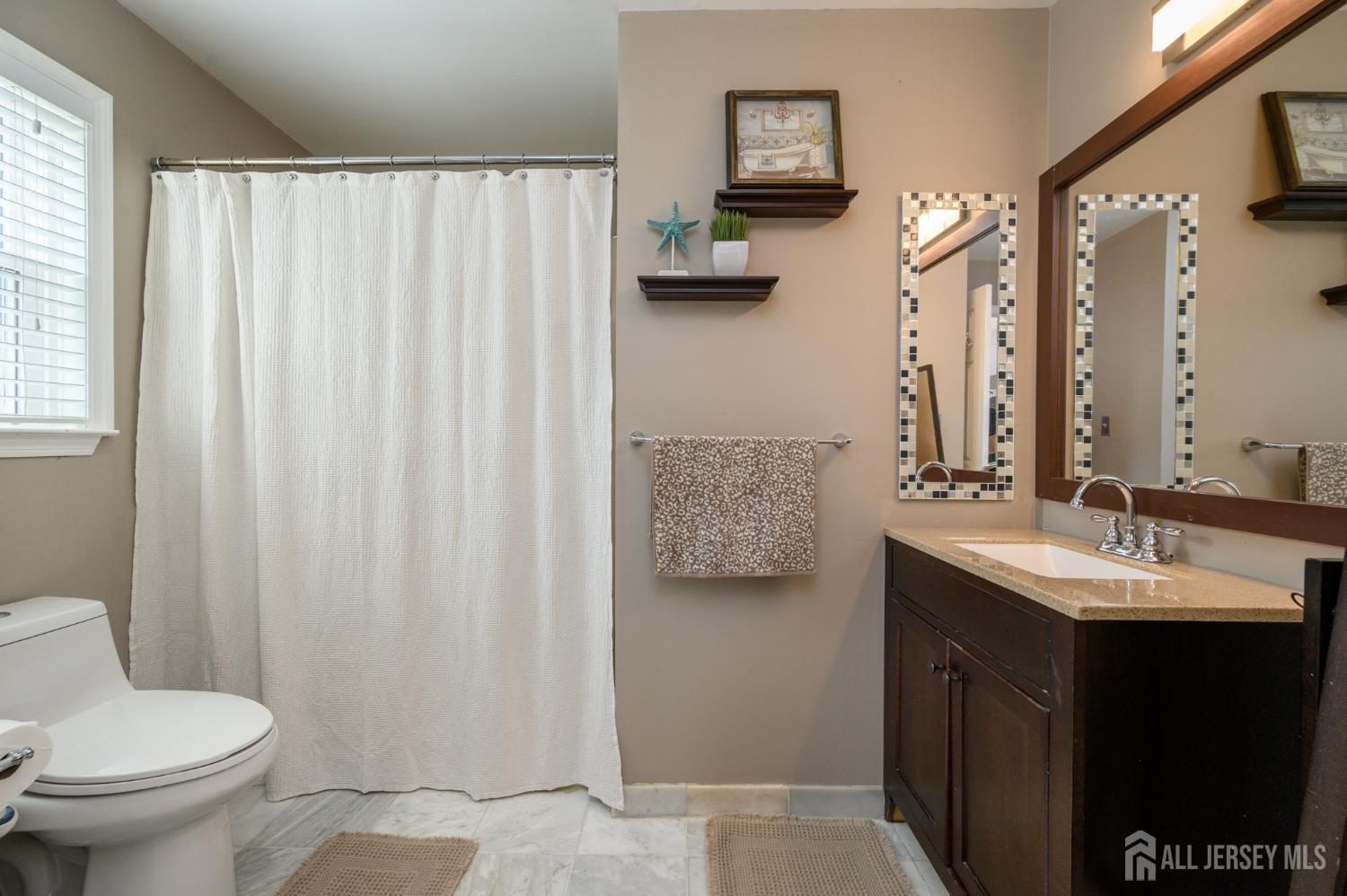 27 Longbrook Lane Howell NJ 07728
