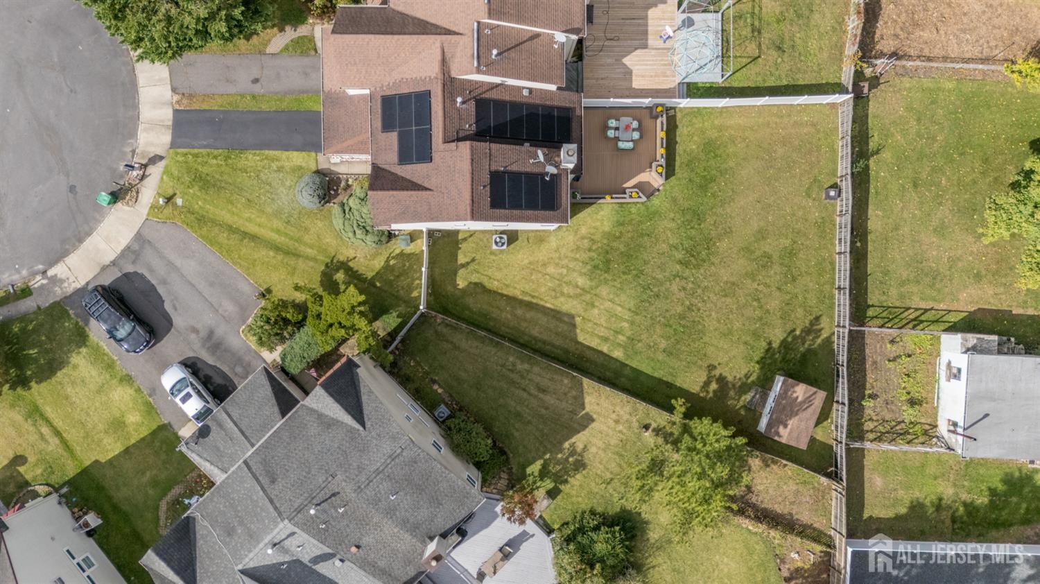 27 Longbrook Lane Howell NJ 07728