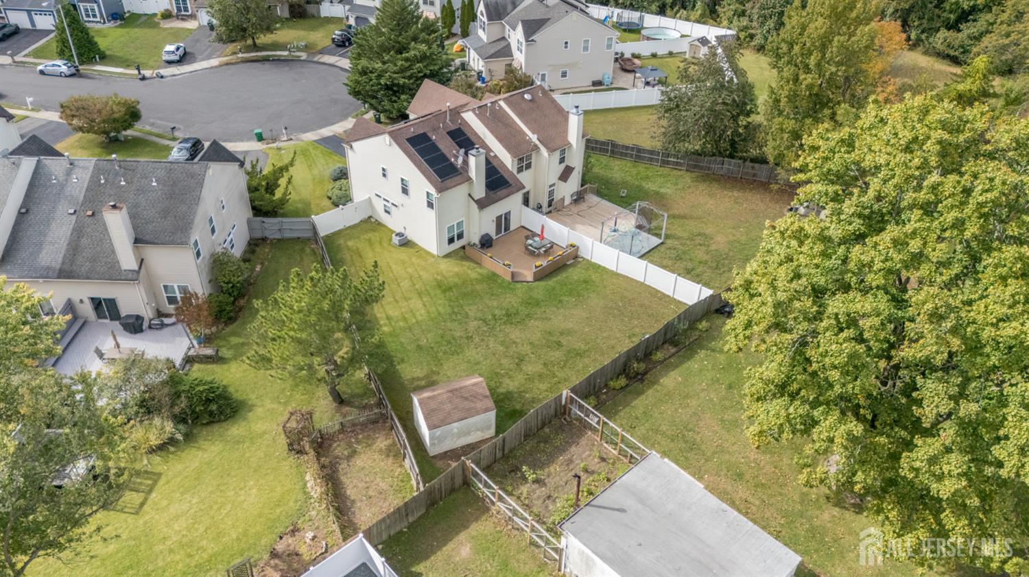 27 Longbrook Lane Howell NJ 07728