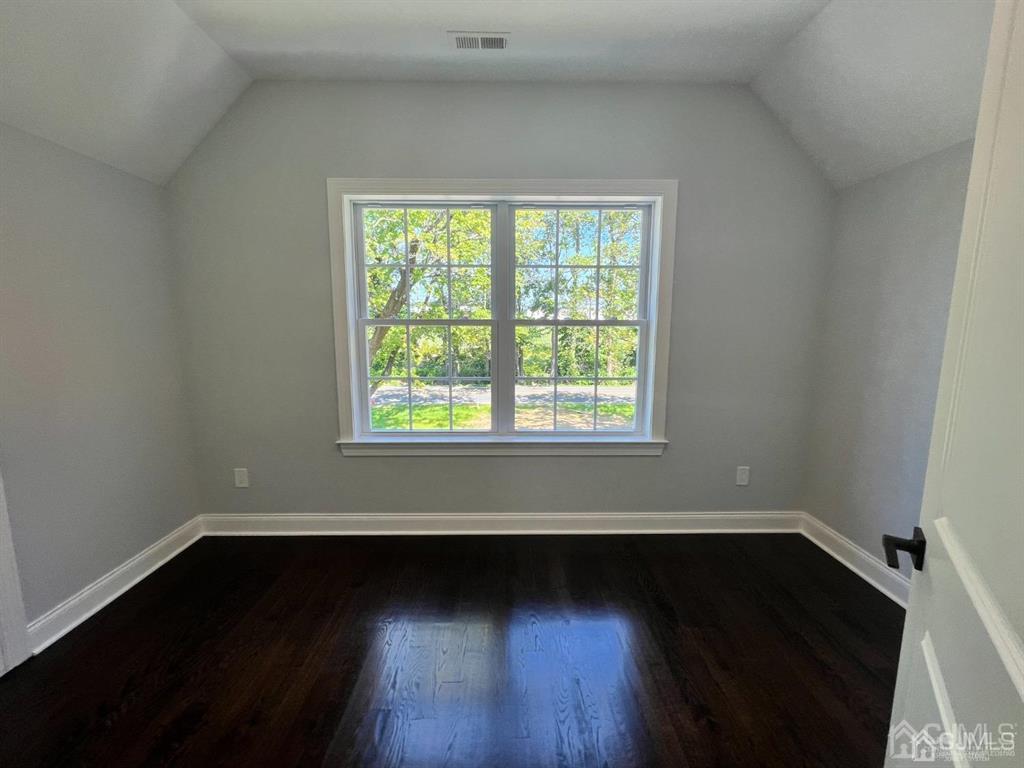 133 Old Beekman Road South Brunswick NJ 08852