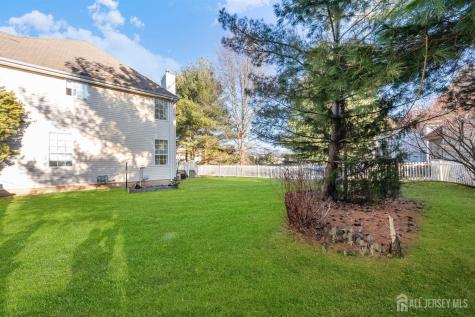 46 Pin Oak Drive North Brunswick NJ 08902