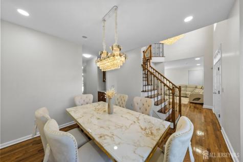 46 Pin Oak Drive North Brunswick NJ 08902