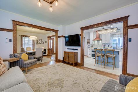 302 Mountainview Terrace Dunellen NJ 08812