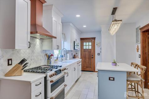 302 Mountainview Terrace Dunellen NJ 08812