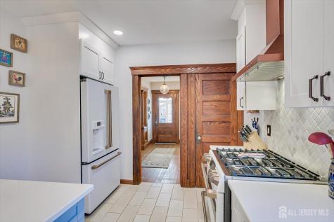 302 Mountainview Terrace Dunellen NJ 08812