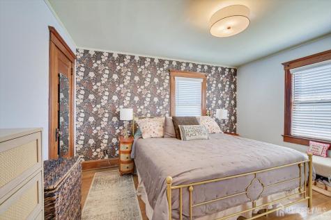 302 Mountainview Terrace Dunellen NJ 08812