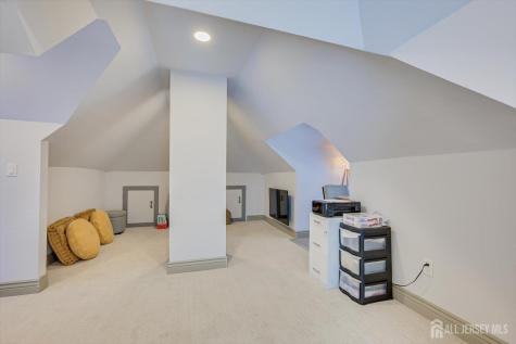 302 Mountainview Terrace Dunellen NJ 08812
