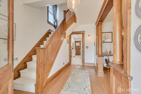 302 Mountainview Terrace Dunellen NJ 08812