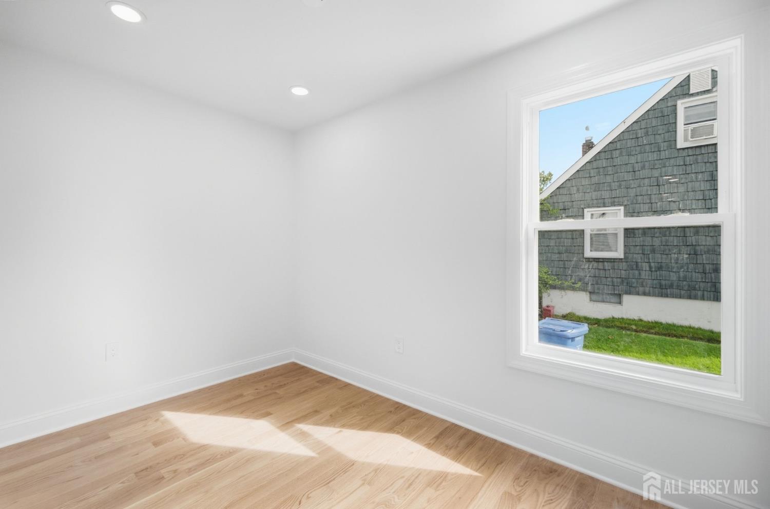 154 Oakmanor Parkway South Plainfield NJ 07080