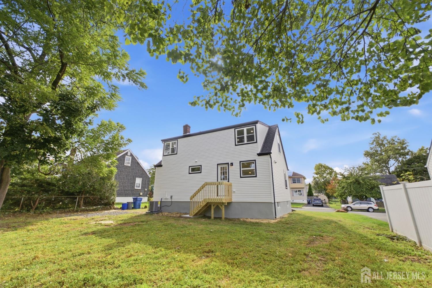 154 Oakmanor Parkway South Plainfield NJ 07080