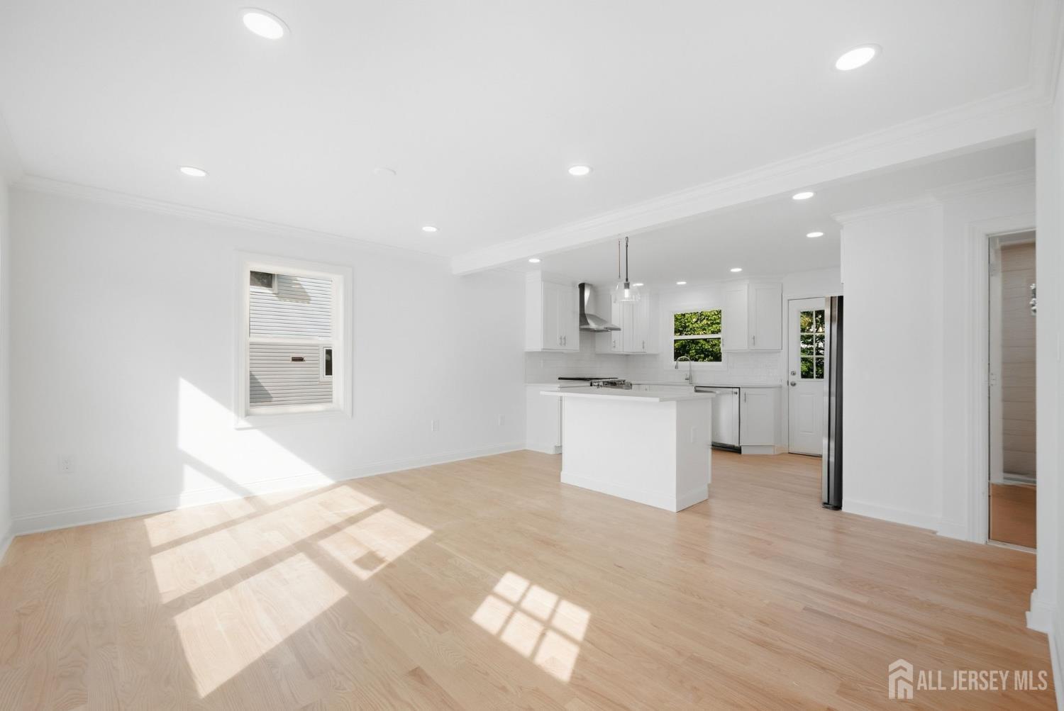 154 Oakmanor Parkway South Plainfield NJ 07080