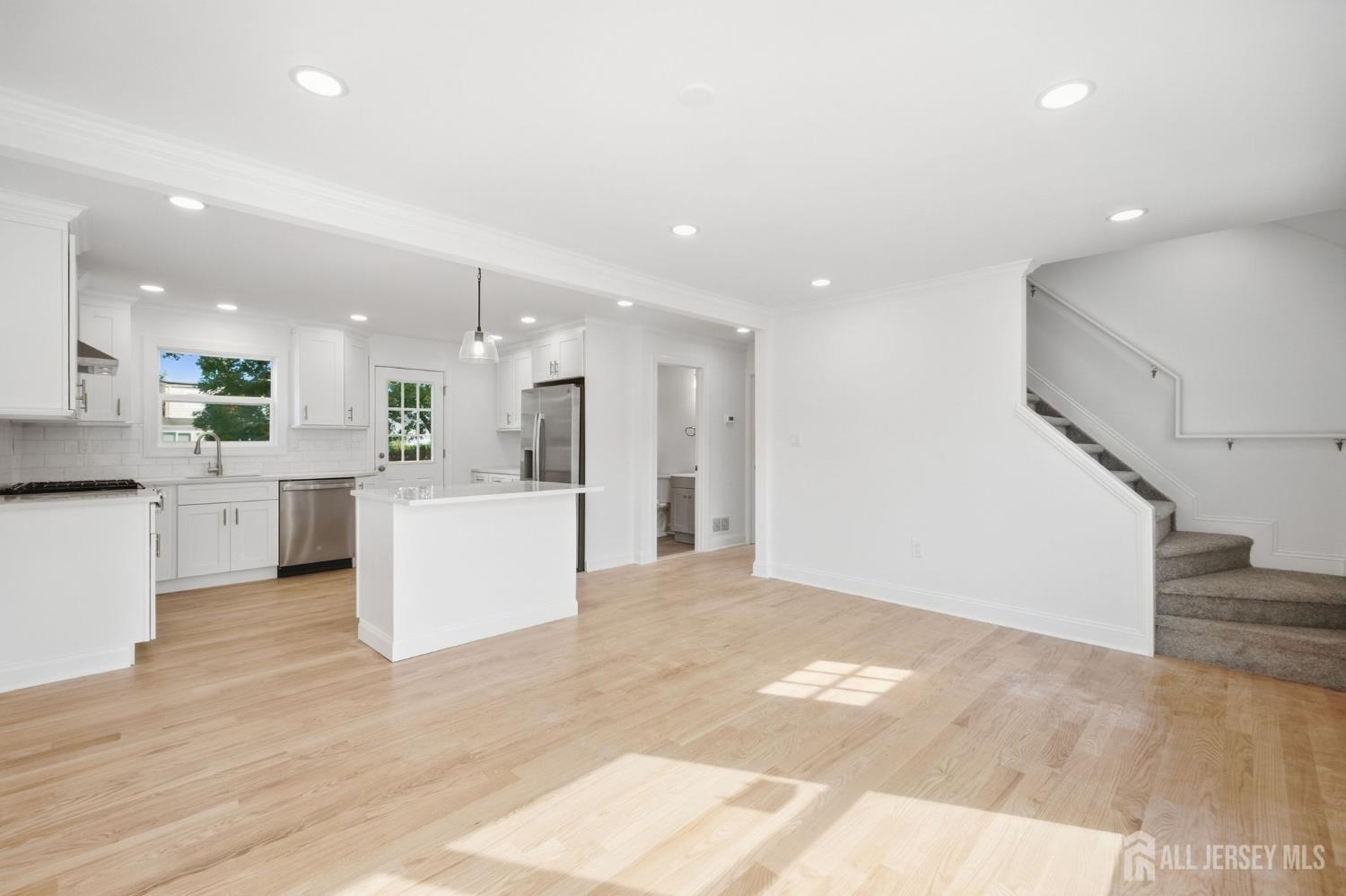 154 Oakmanor Parkway South Plainfield NJ 07080