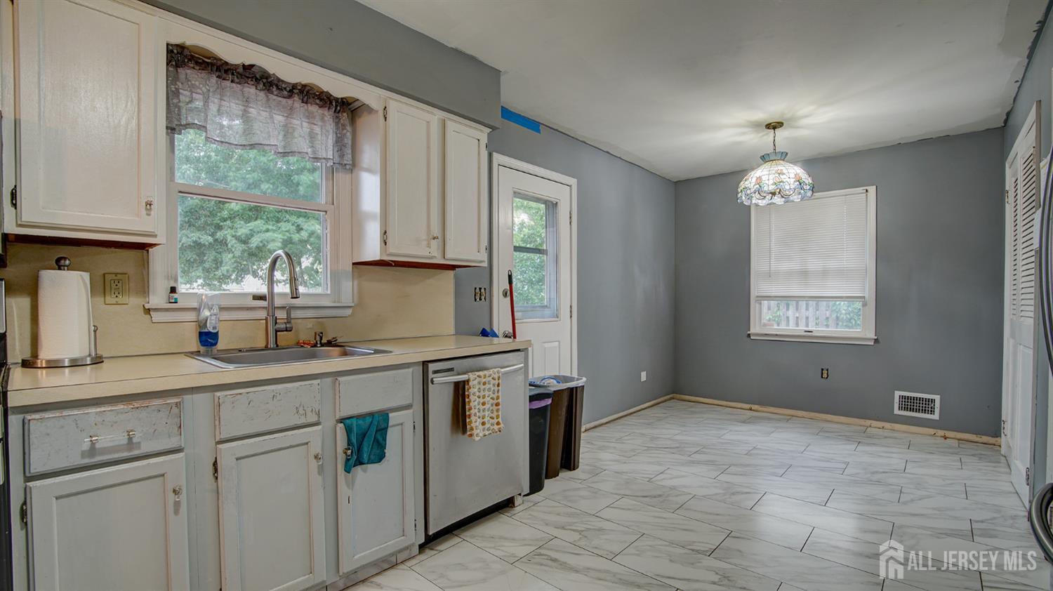 1508 Longboat Avenue Beachwood NJ 1326