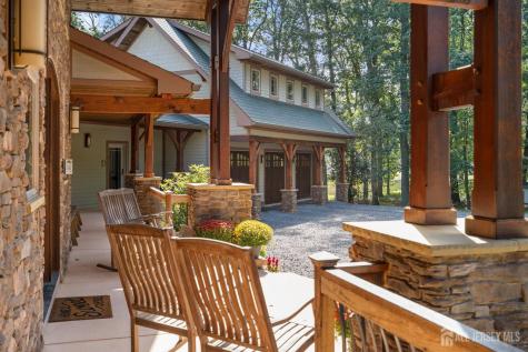 6 Lamb Lane Manalapan NJ 07726