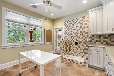 6 Lamb Lane Manalapan NJ 07726