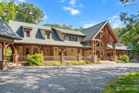 6 Lamb Lane Manalapan NJ 07726
