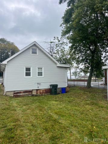 301 Shoreland Circle Old Bridge NJ 08879