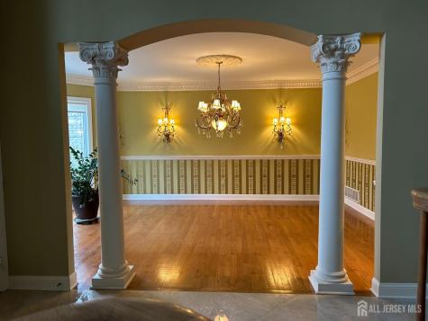 21 Southfield Road Edison NJ 08820