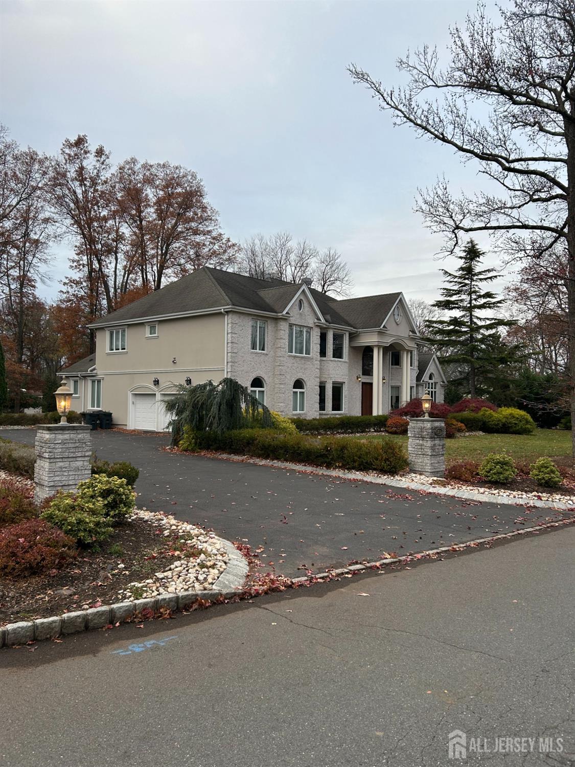 21 Southfield Road Edison NJ 08820