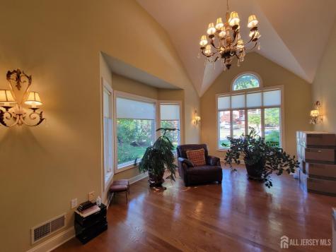21 Southfield Road Edison NJ 08820