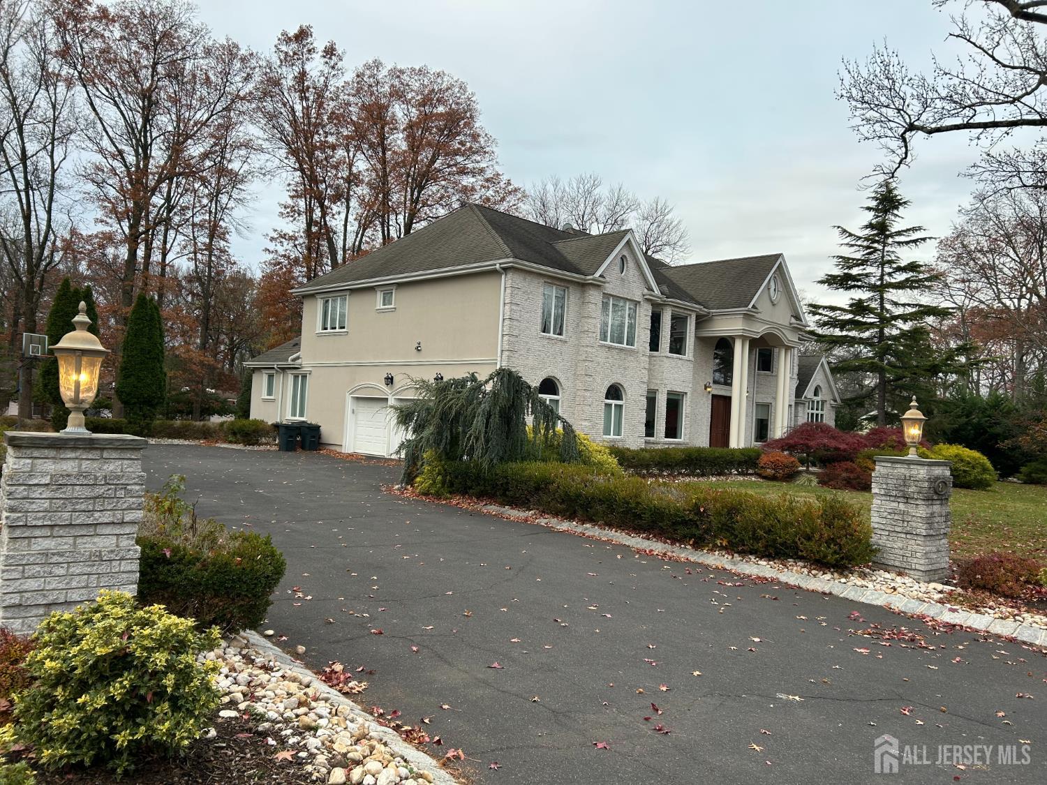 21 Southfield Road Edison NJ 08820