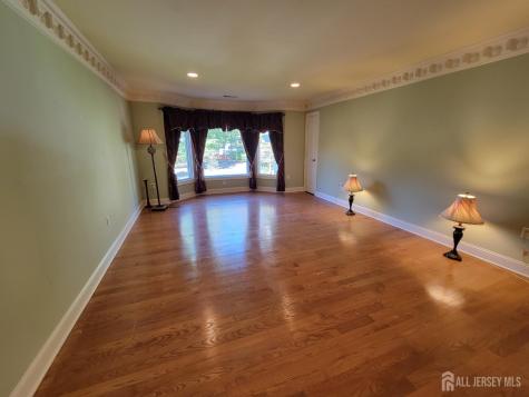 21 Southfield Road Edison NJ 08820