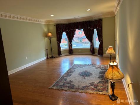 21 Southfield Road Edison NJ 08820