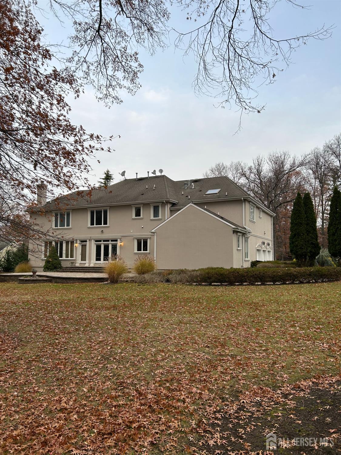 21 Southfield Road Edison NJ 08820
