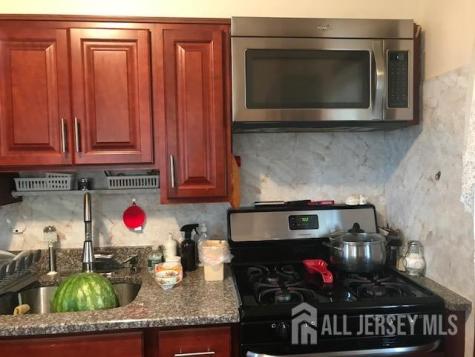 263 Richmond Avenue Paterson NJ 07502