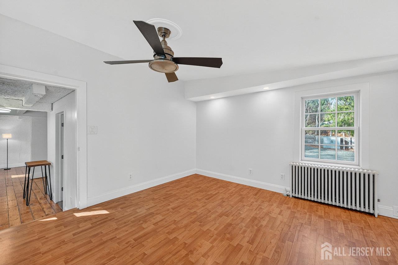 28 Old Clinton Road Raritan NJ 08822