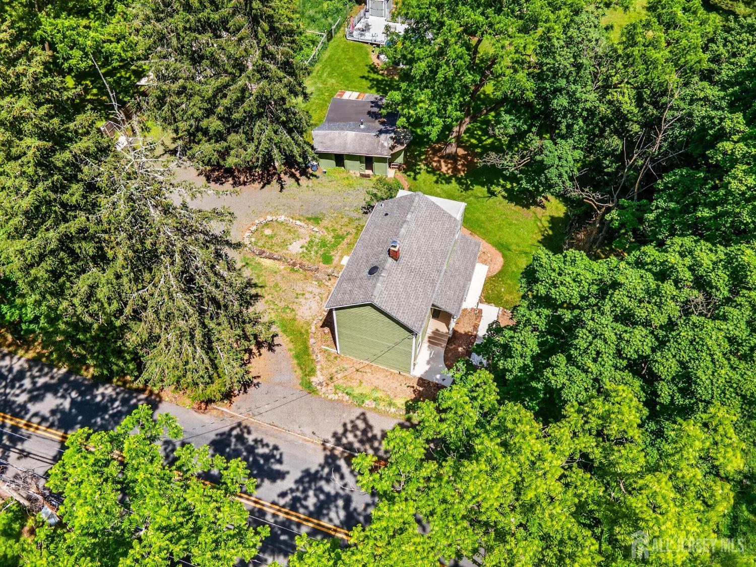 28 Old Clinton Road Raritan NJ 08822