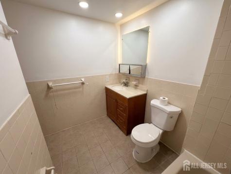 107 Edison Glen Terrace Edison NJ 08837