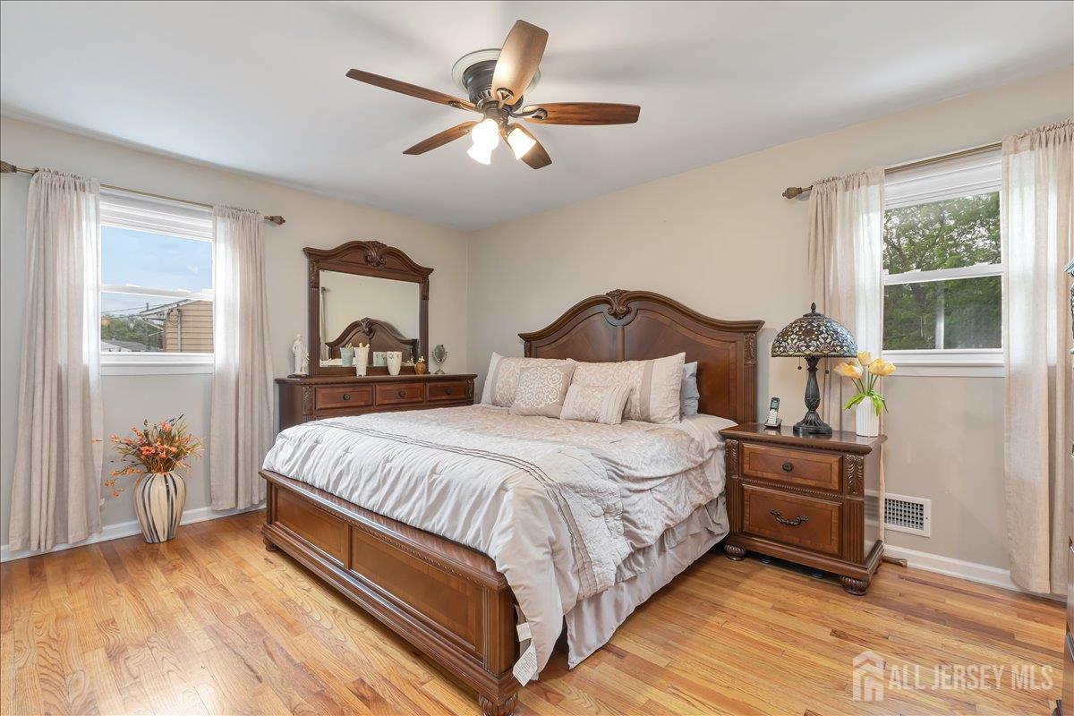 53 University Road East Brunswick NJ 08816