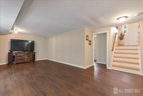 53 University Road East Brunswick NJ 08816