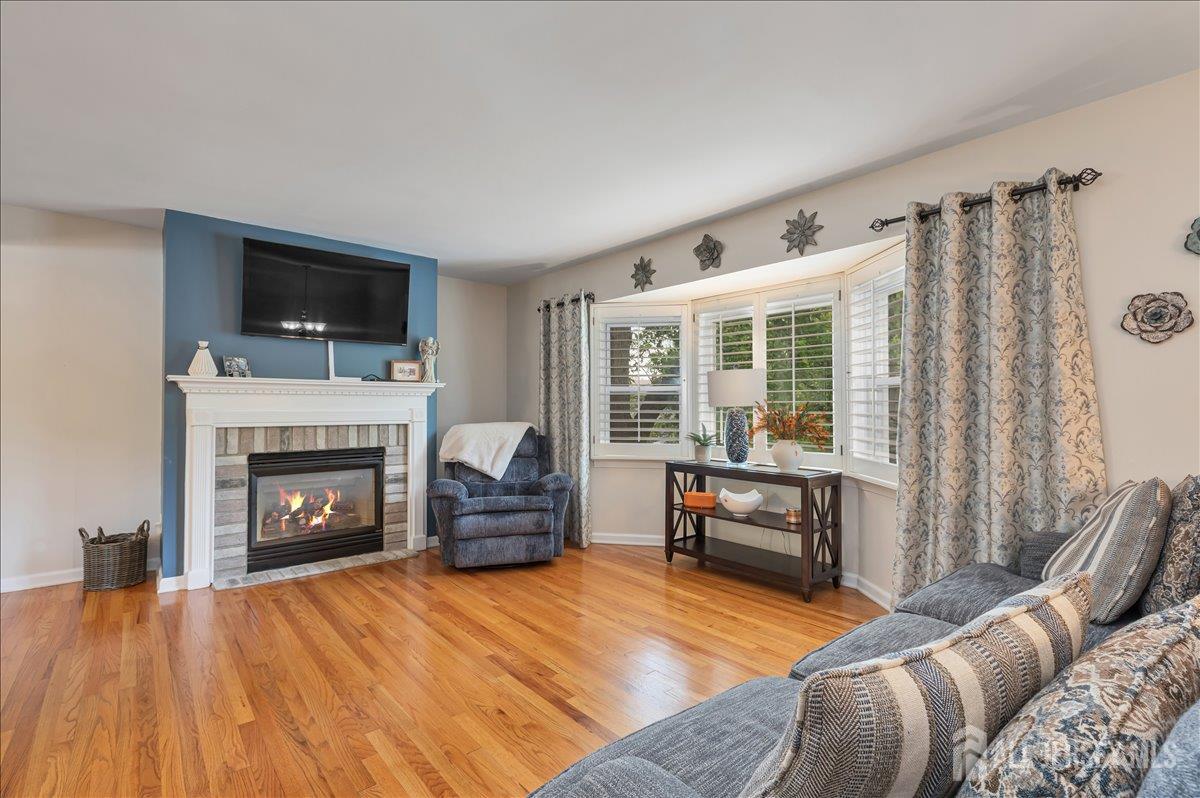 53 University Road East Brunswick NJ 08816