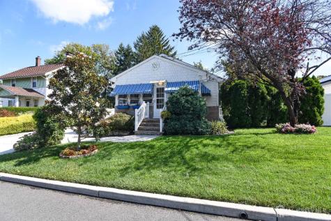 16 Cheesequake Road Sayreville NJ 08872