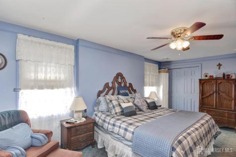16 Cheesequake Road Sayreville NJ 08872