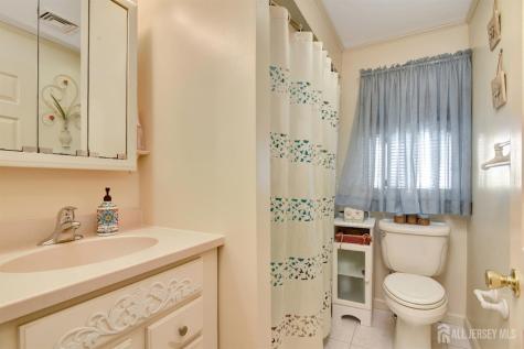 16 Cheesequake Road Sayreville NJ 08872