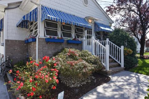 16 Cheesequake Road Sayreville NJ 08872