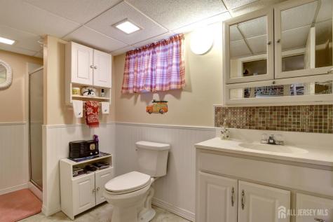 16 Cheesequake Road Sayreville NJ 08872