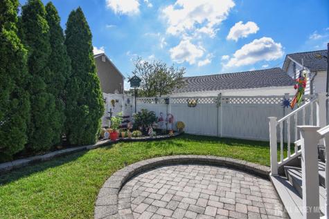 16 Cheesequake Road Sayreville NJ 08872