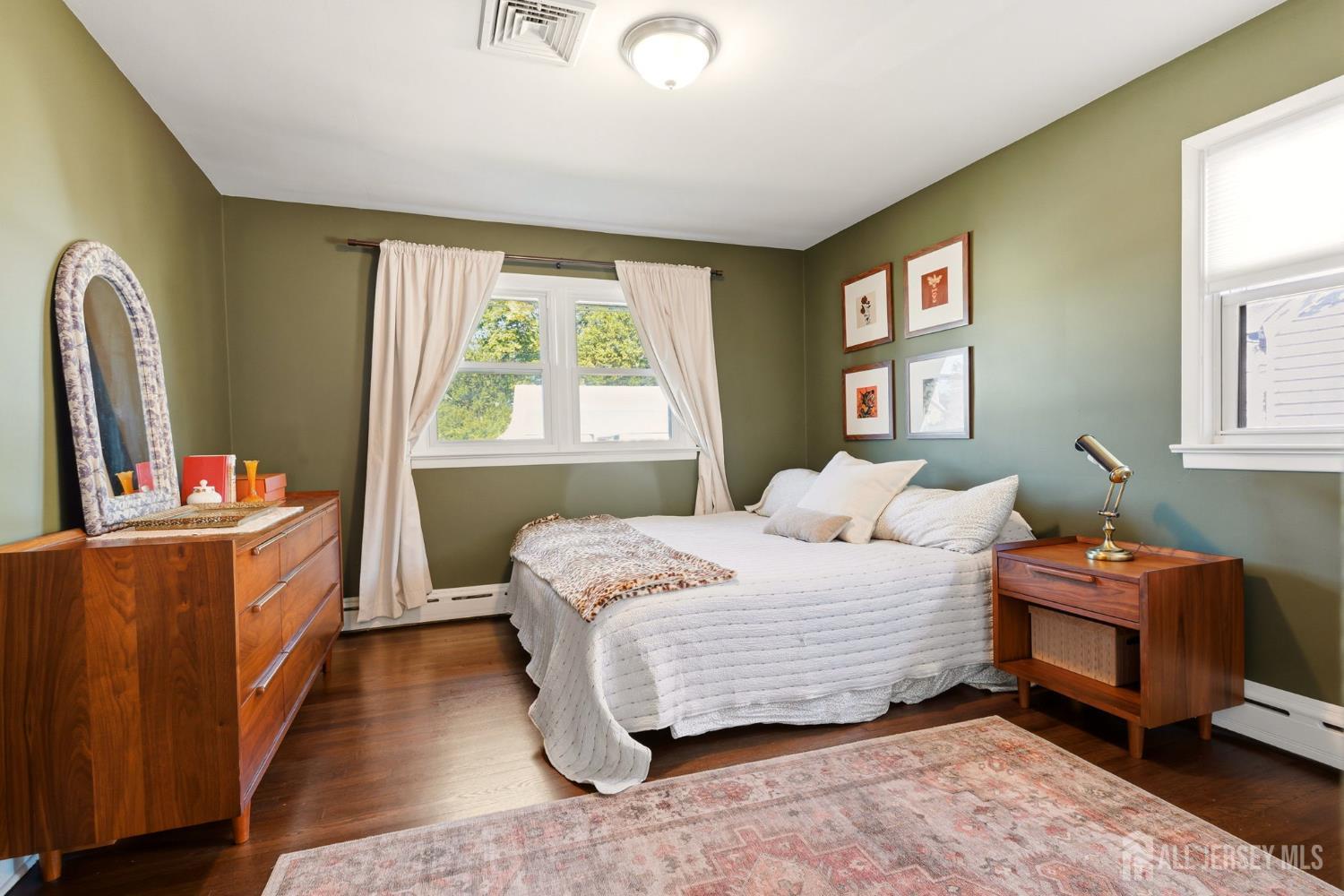 152 Remsen Avenue Avenel NJ 07001