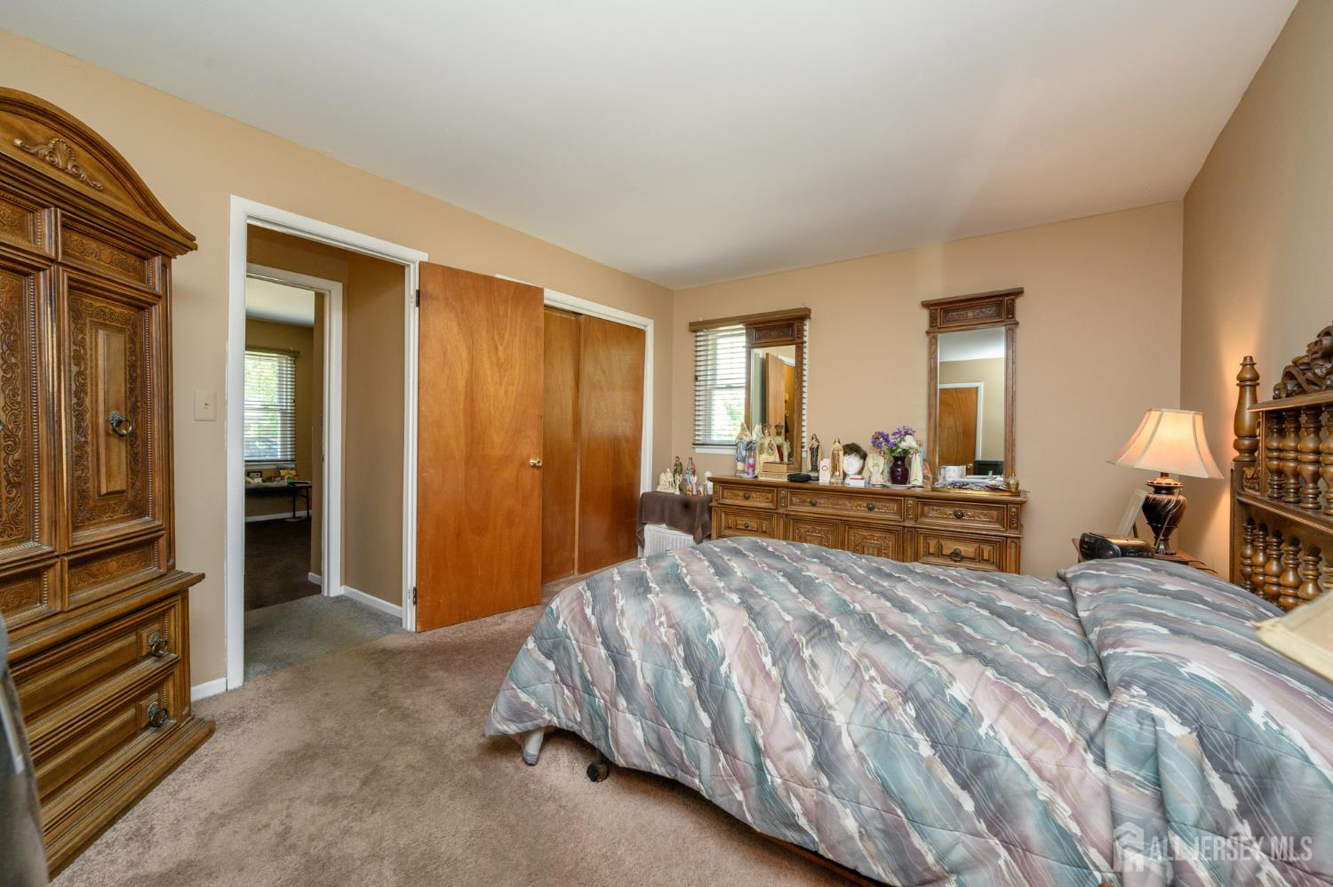 5 Evergreen Place Howell NJ 07731
